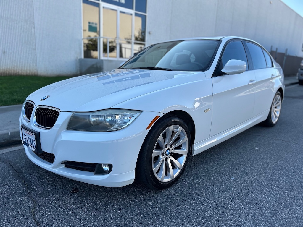 2011 BMW 328i Sedan 2011 BMW 328i Sedan